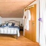 Muntic Iii Vakantiehuis Pula